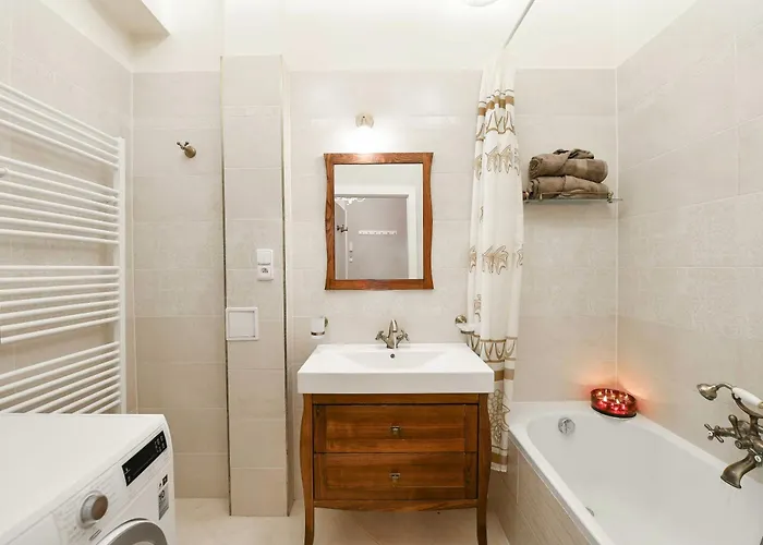 Апартаменты Vinohrady Retreat 2bdr