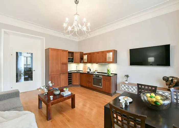 Vinohrady Retreat 2bdr Апартаменты