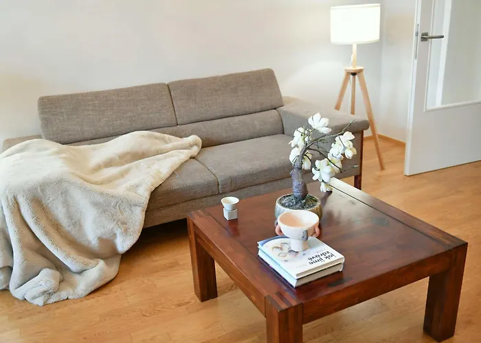 Апартаменты Vinohrady Retreat 2bdr *