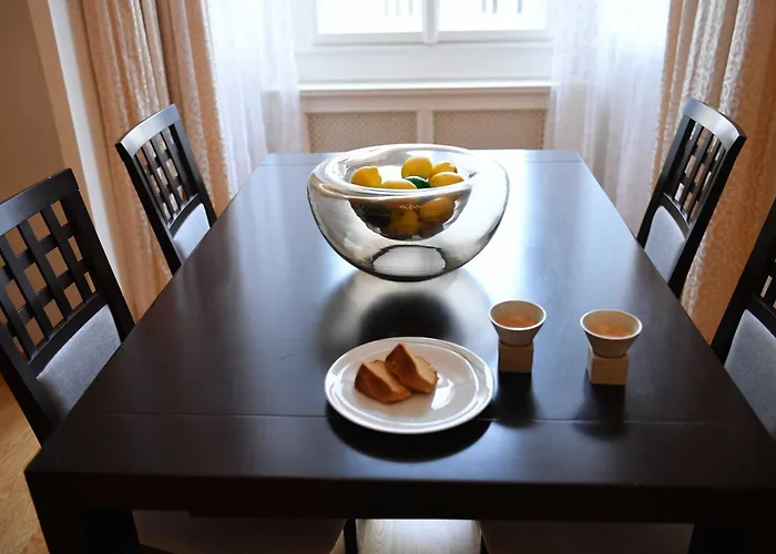 Vinohrady Retreat 2bdr Апартаменты